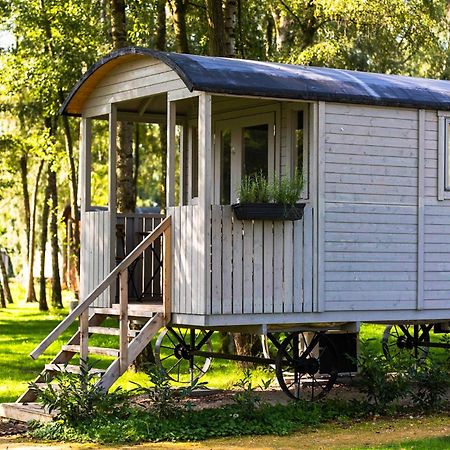 Glamping - 25 Min Roermond, Maasmechelen & Maastricht Hotel Kinrooi Exterior photo